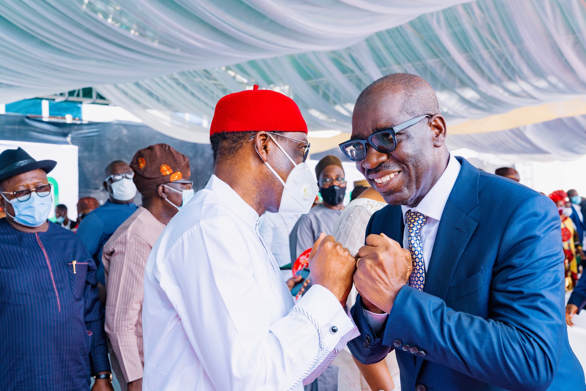 Governor Okowa don congratulate Edo state governor for him inuaguration