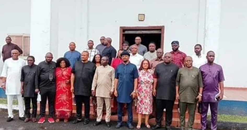 24 Lawmakers Wey Speaker Purse For Rivers Don Get Leg Back To Di House