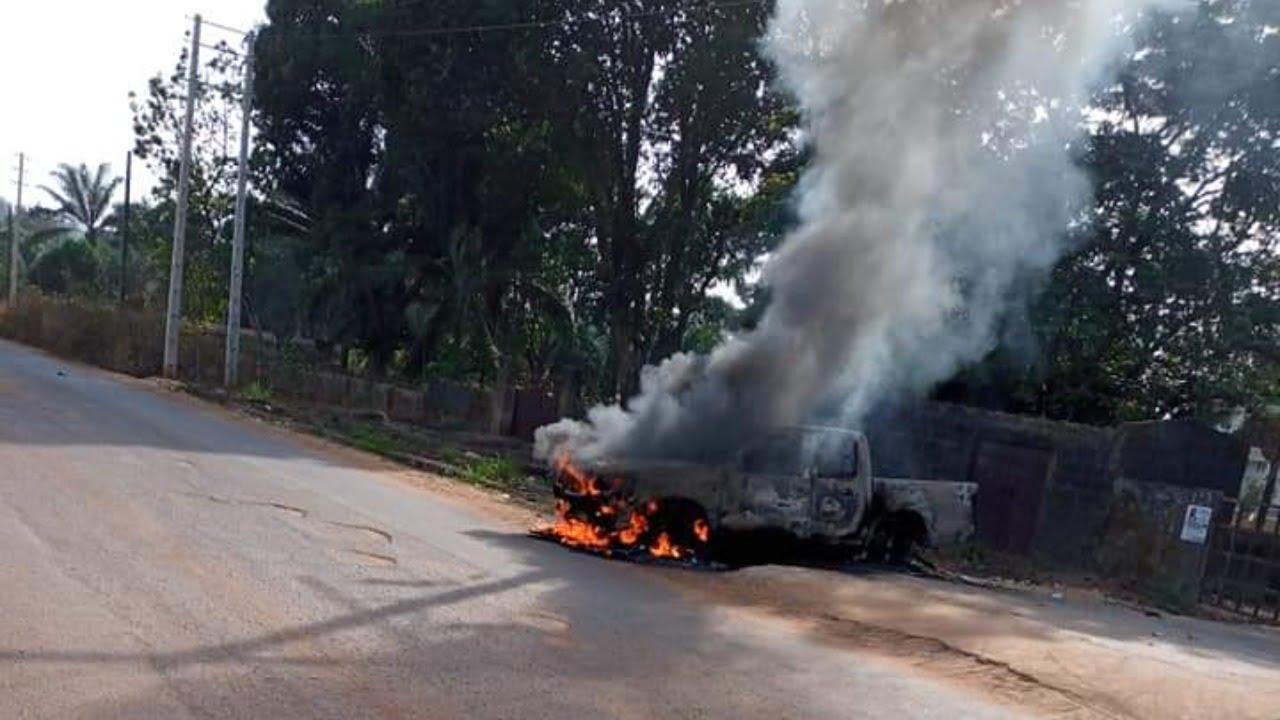 Gunmen Burn Army Motor For Aba To Force Biafra Day