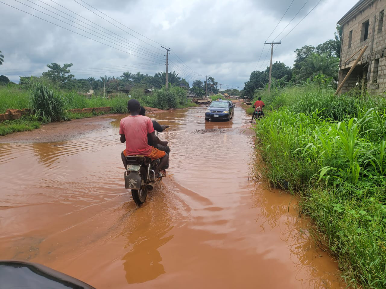 Bad Road Wan Don Finish Us–Onicha-Ugbo Community Cry