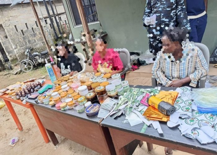 Teree Women Dey Effrun Police Hand Cus Of High Drug